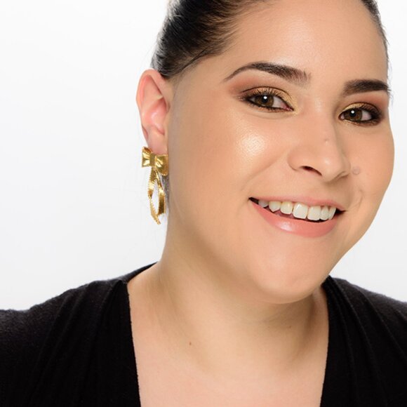 MAC Cosmetics: Extra Dimension Skinfinish - Whisper of Gilt - Picture 14 of 14